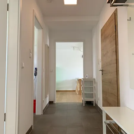 Frundsberg-apartment 明德海姆