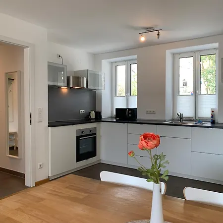 Frundsberg-apartment Апартаменты