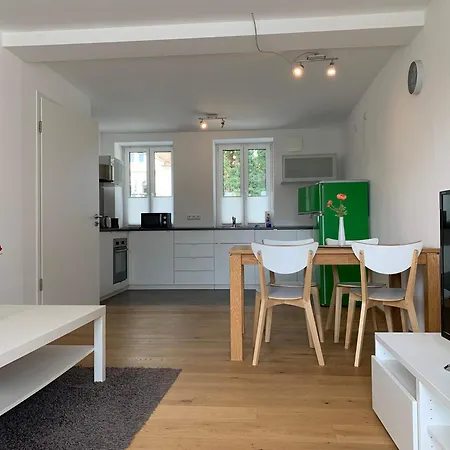 Frundsberg-apartment * 明德海姆